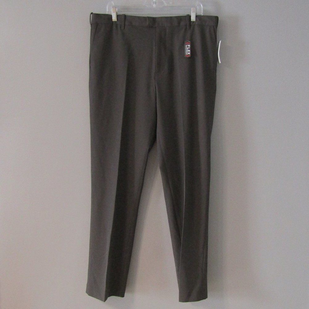 NWT Van Heusen Flex Chocolate Brown Pants
